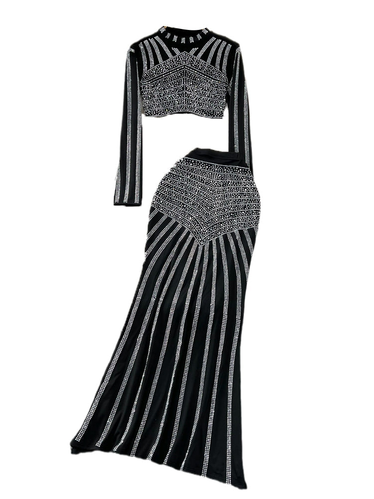 Strassbesetztes 2-teiliges Set aus Oberteil und Fishtail-Rock