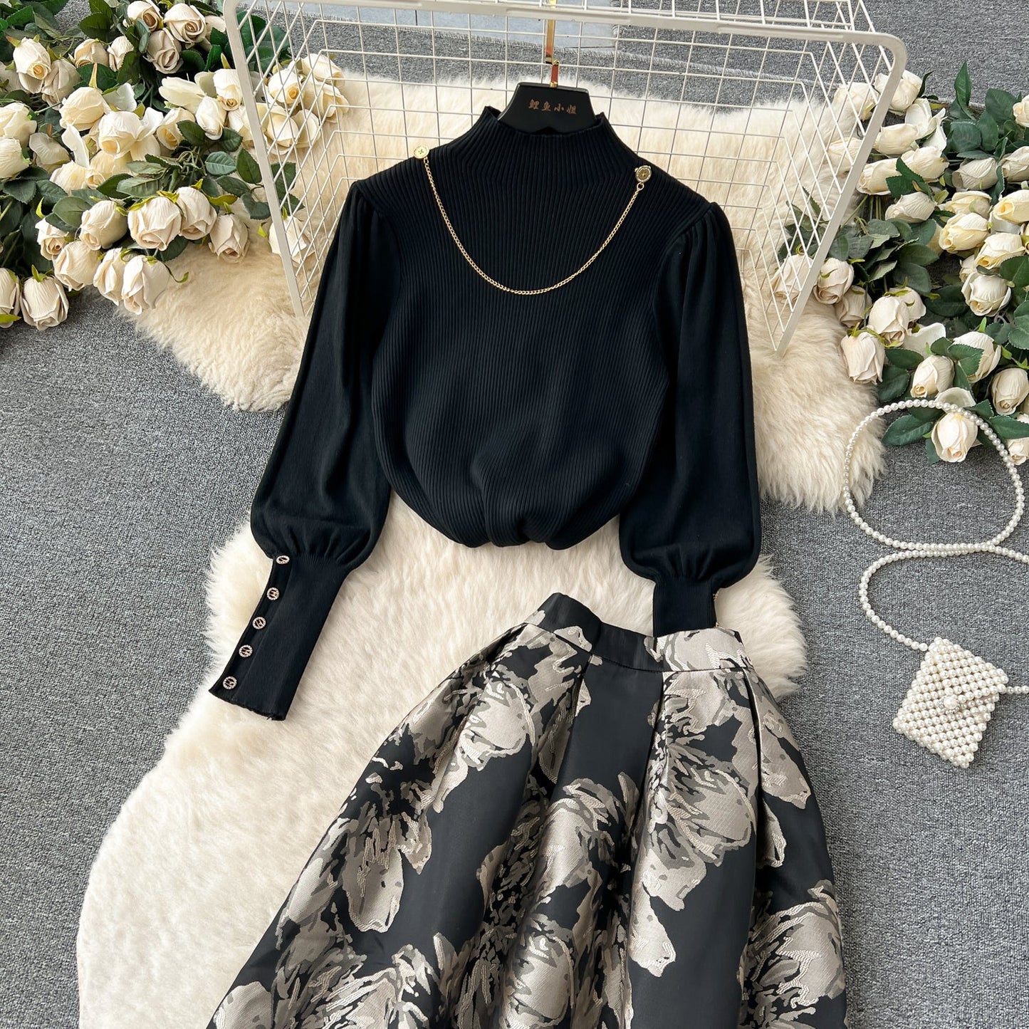 Elegant Knit Floral Jacquard Skirt Set