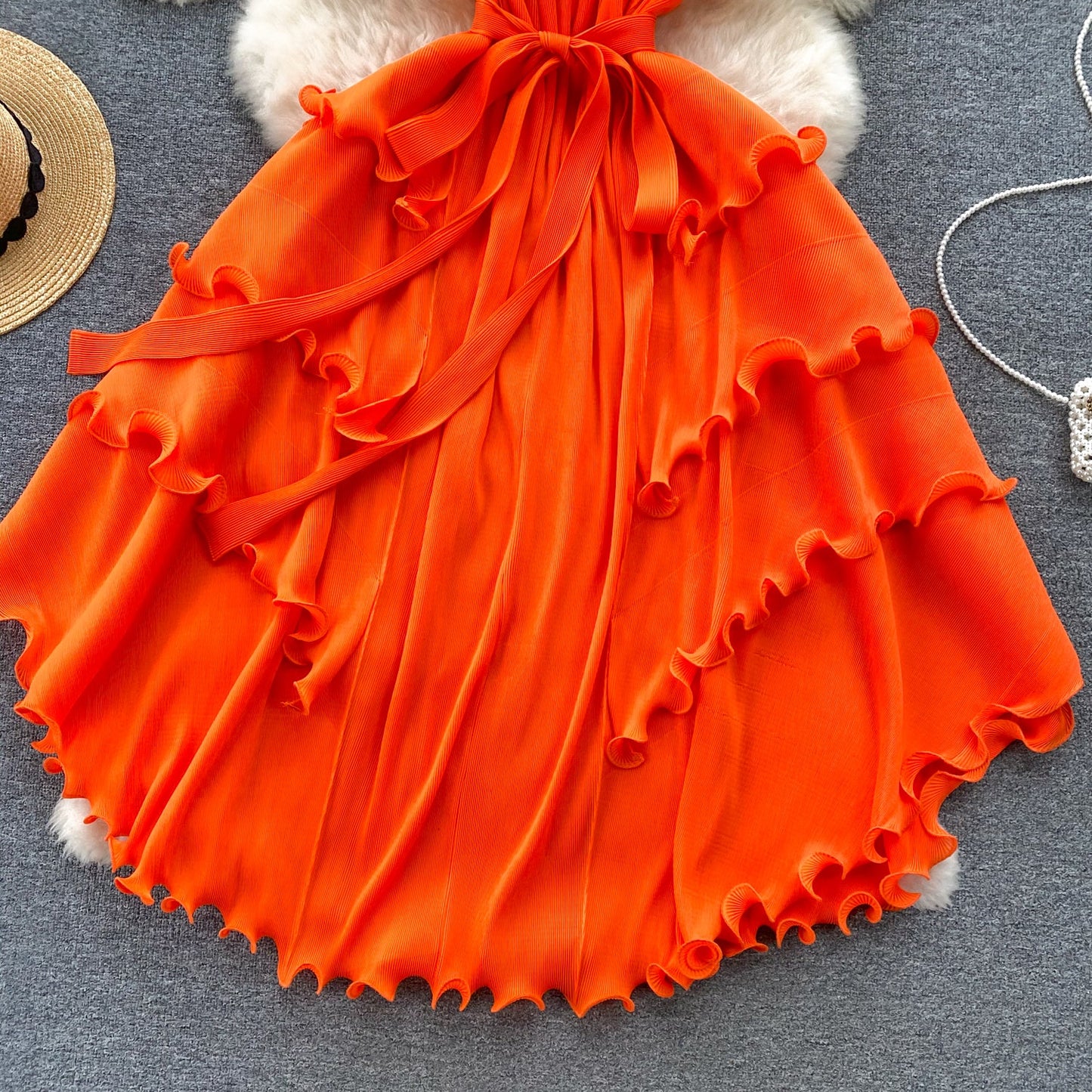 Solid Color Ruffled Sleeveless Dress