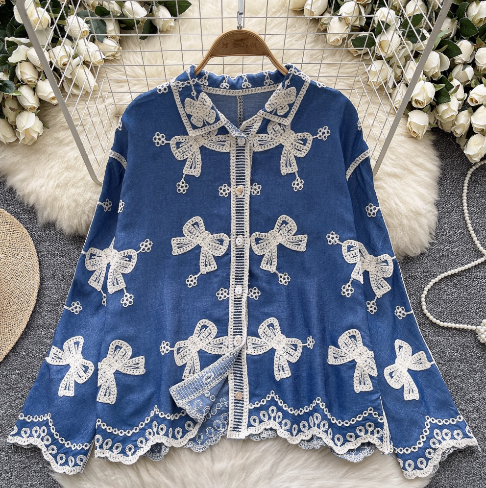 Vintage Embroidered Bow-tie Shirt