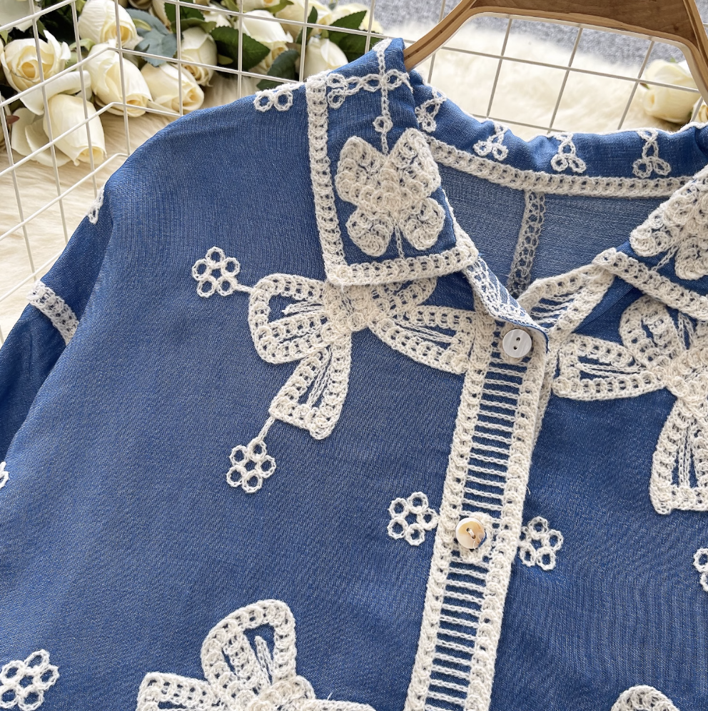 Vintage Embroidered Bow-tie Shirt