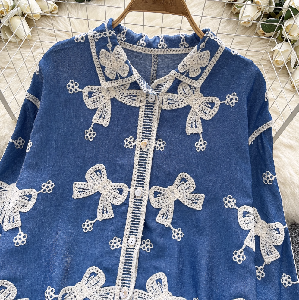Vintage Embroidered Bow-tie Shirt