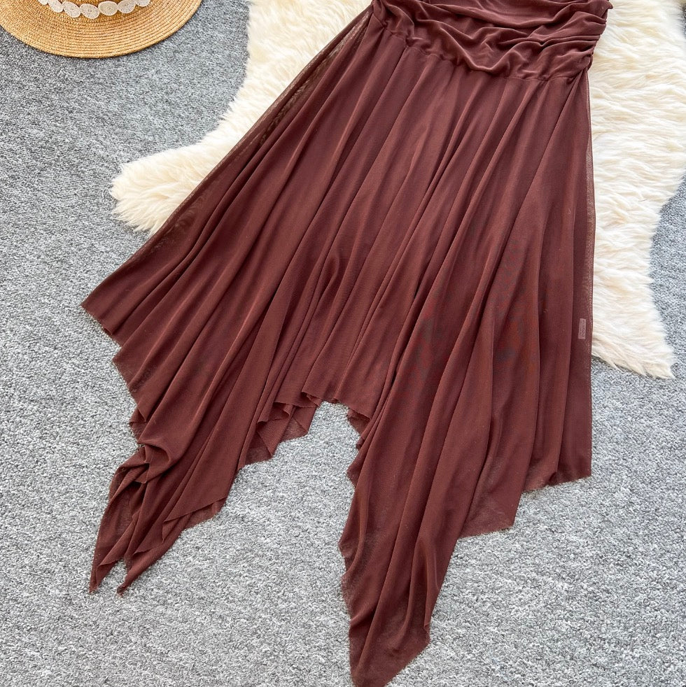 Niche Off-shoulder Pleated Coffee Dress