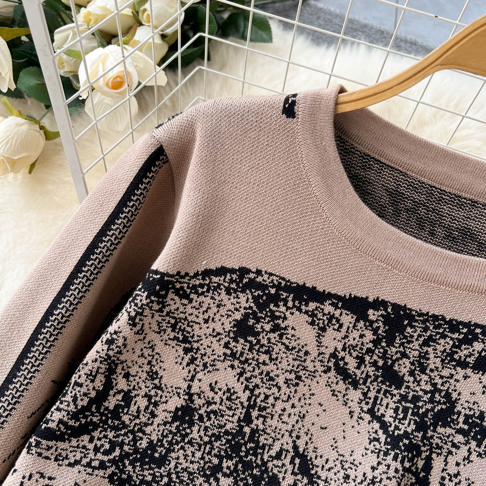 Athleisure Print Hoodie & Sweatpants Set - 2