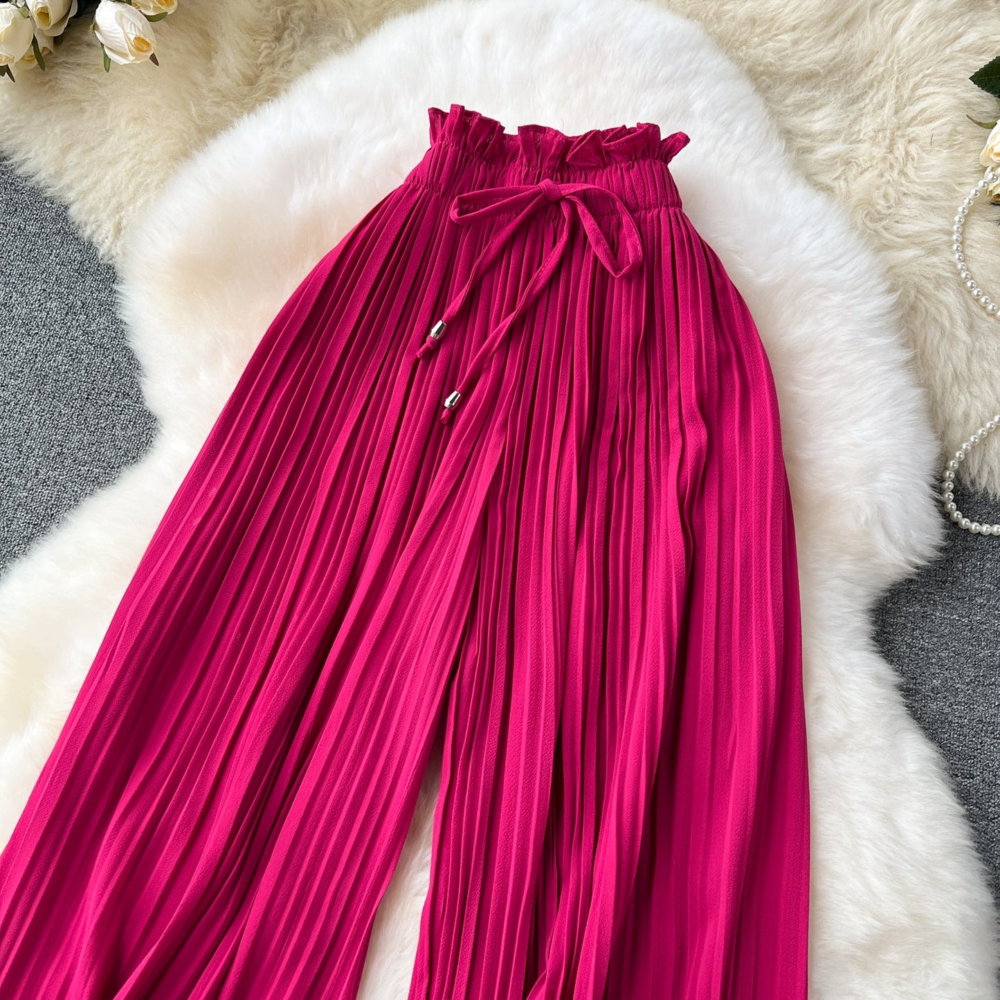 Women's Pleated Wide-Leg Flowgy Pants