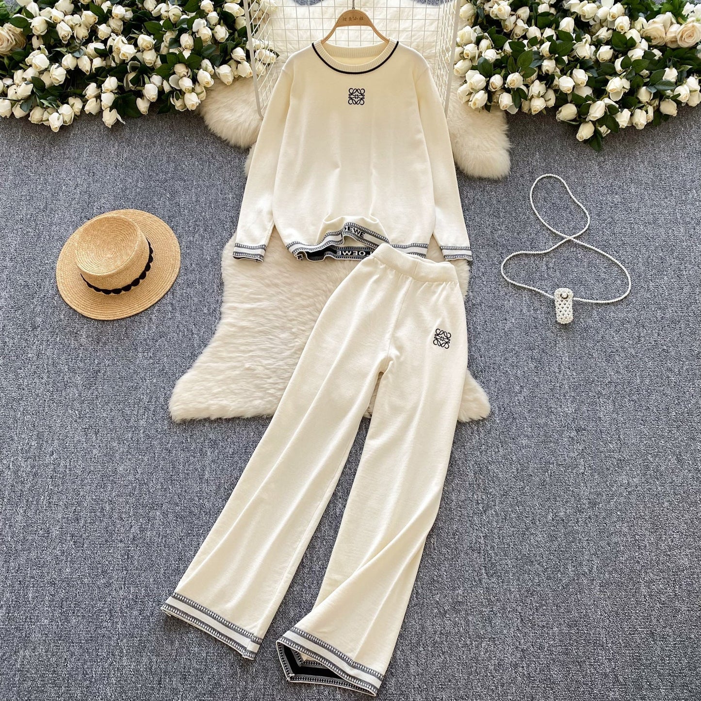 Women's Knit & Elastic Waist Trousers Set