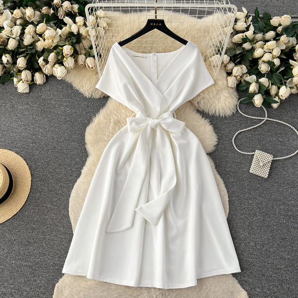 Solid Color Formal Lace-up Dress