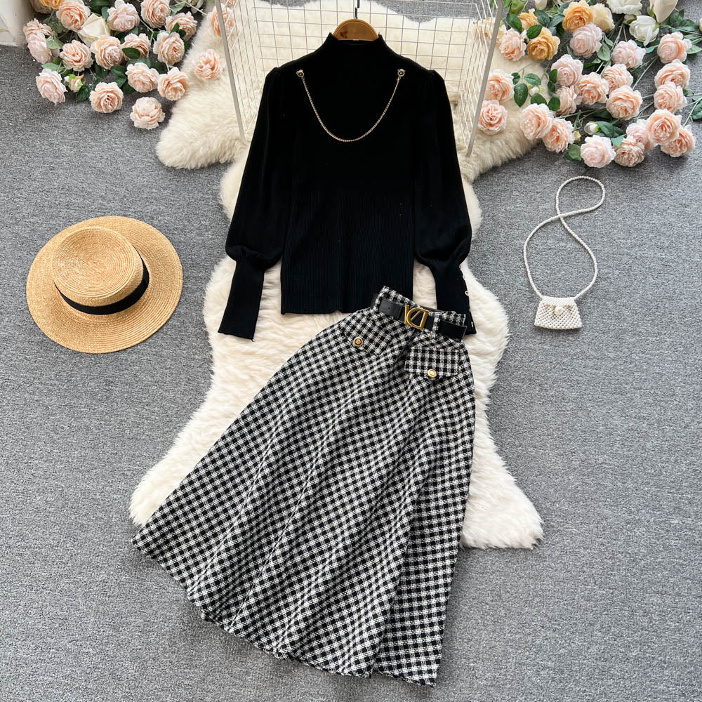 Ensemble 2 pièces pull à col roulé et jupe écossaise