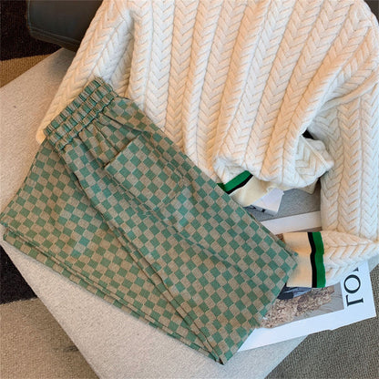Cardigan délicat et pantalon à carreaux 2 pièces