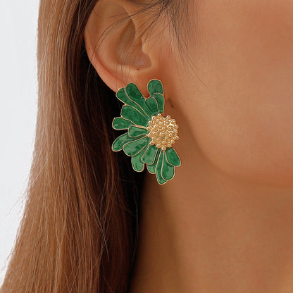 Vintage Alloy Flower Stud Earrings