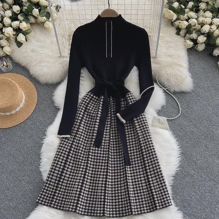 Knit Single-breasted Patchwork Dress