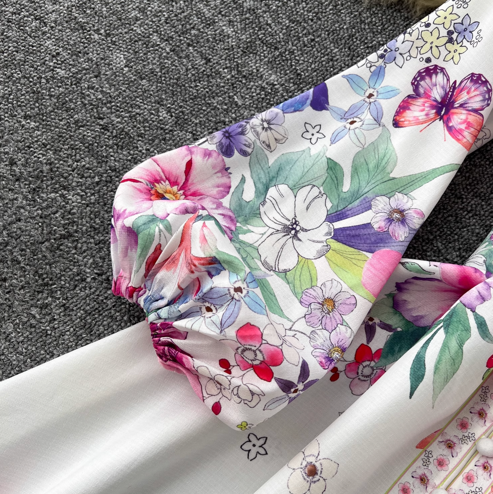 Vintage Flared Sleeve Floral Dress