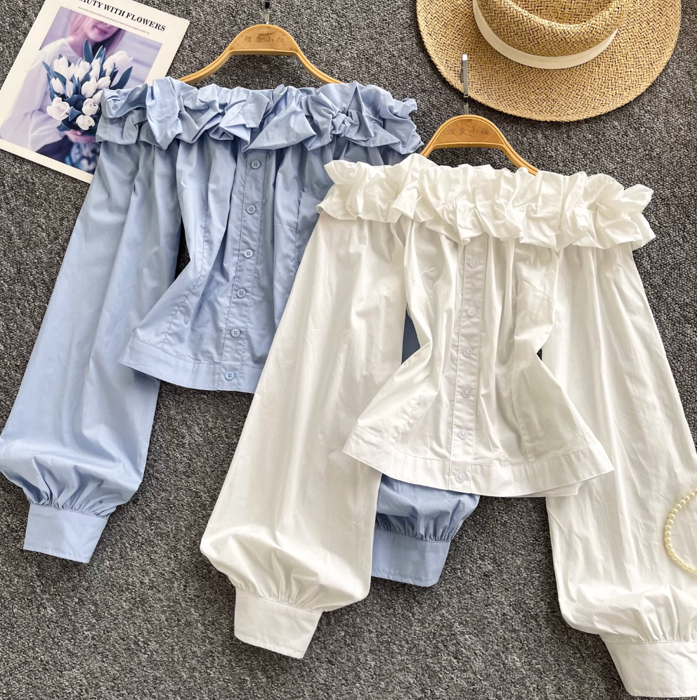Off-shoulder Ruffled Single-breasted Shirt