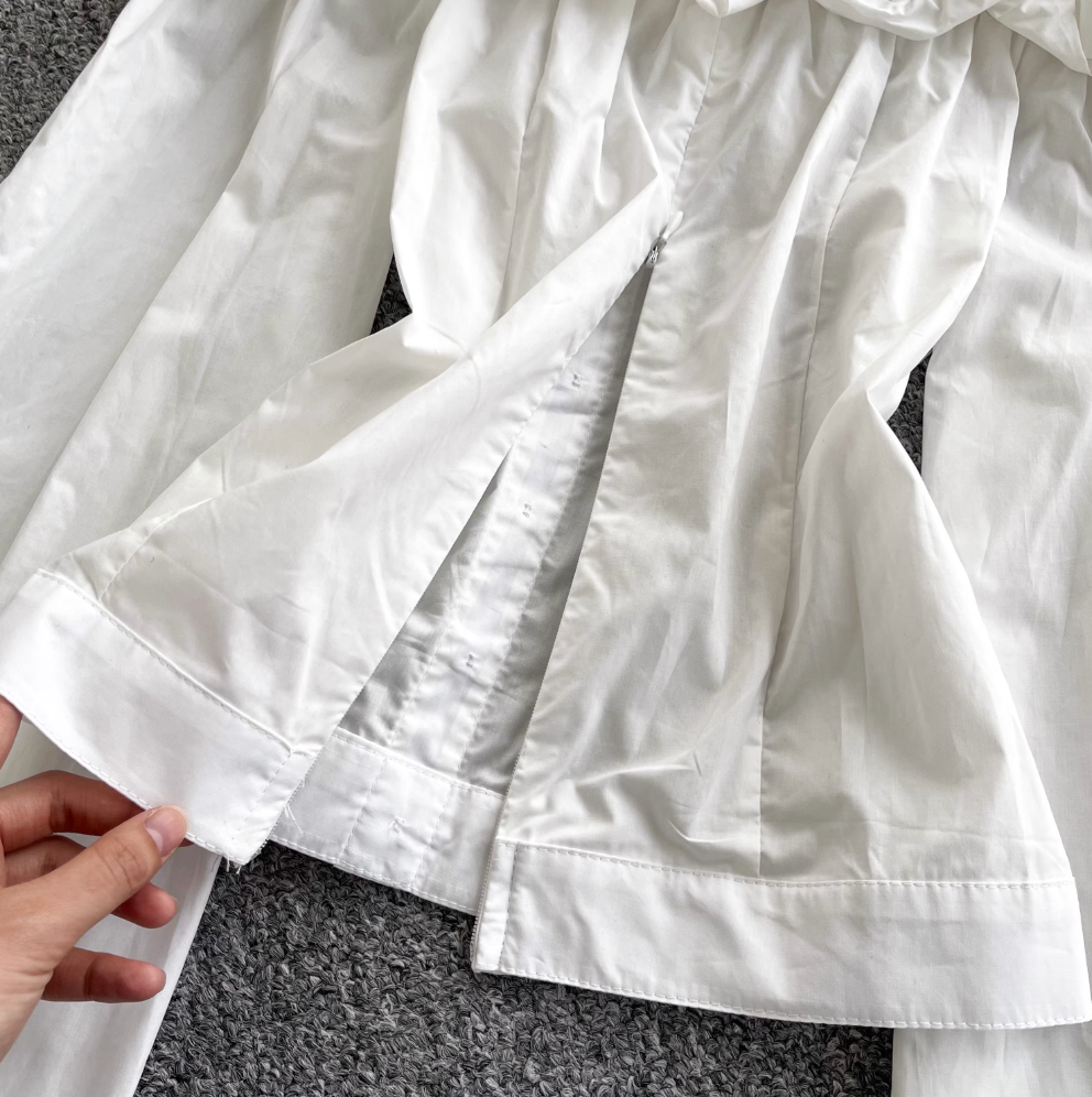 Off-shoulder Ruffled Single-breasted Shirt