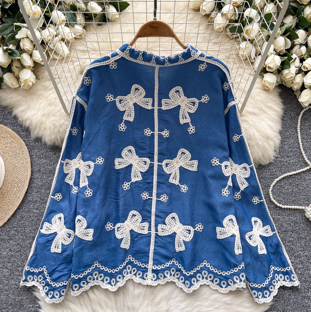 Chemise vintage brodée à boutonnage simple