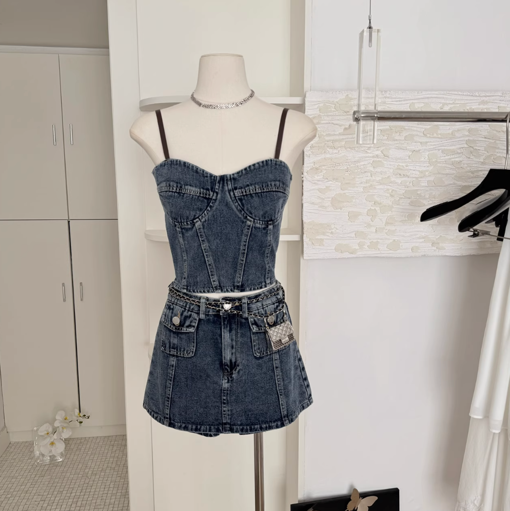 Ensemble chic 2 pièces : Camisole et Jupe en jean