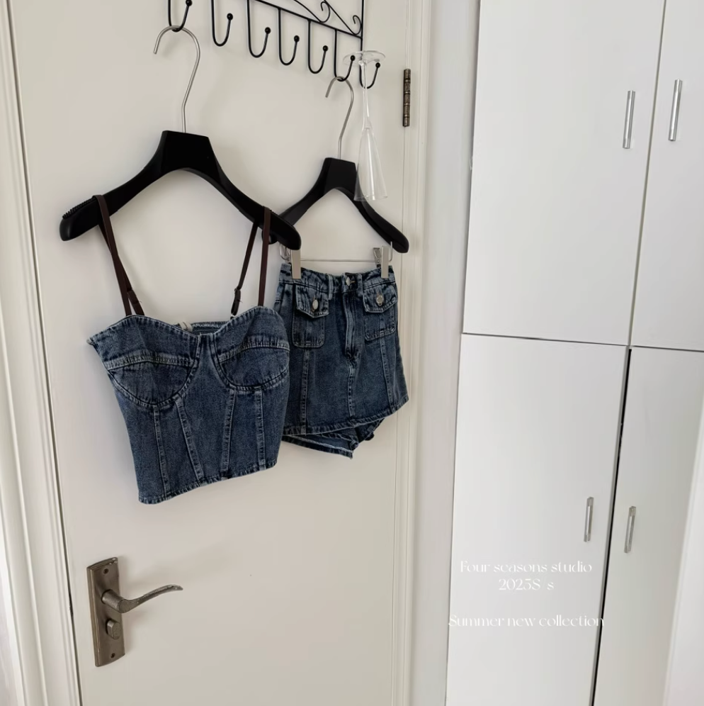 Ensemble chic 2 pièces : Camisole et Jupe en jean