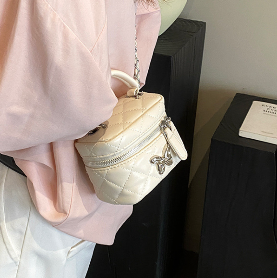 High-end Lattice Butterfly Cubic Bag
