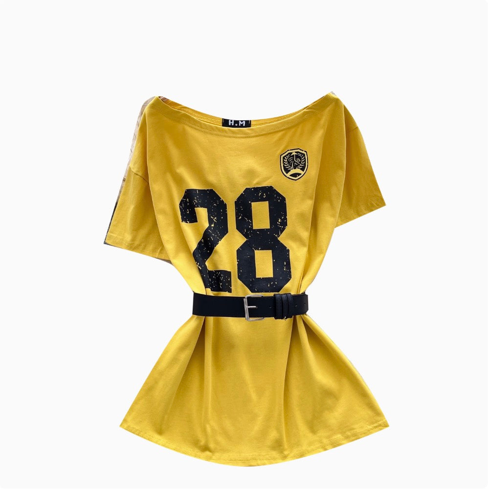 Chic Off-shoulder T-shirt with Belt