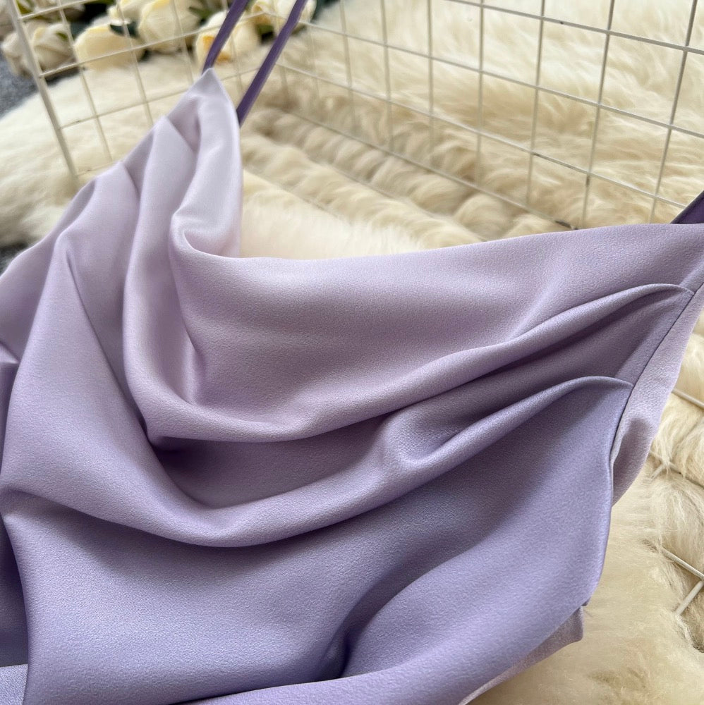 Slipdress mit drapiertem Ausschnitt und Farbverlauf in Lila