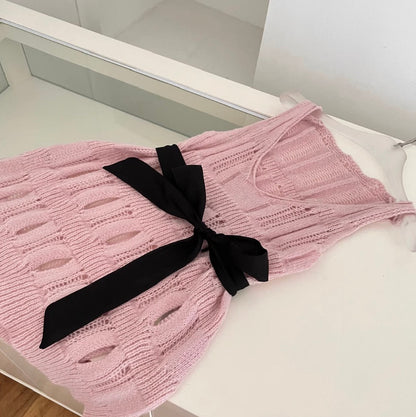 Bow-tie Hollowed Crochet Knitwear