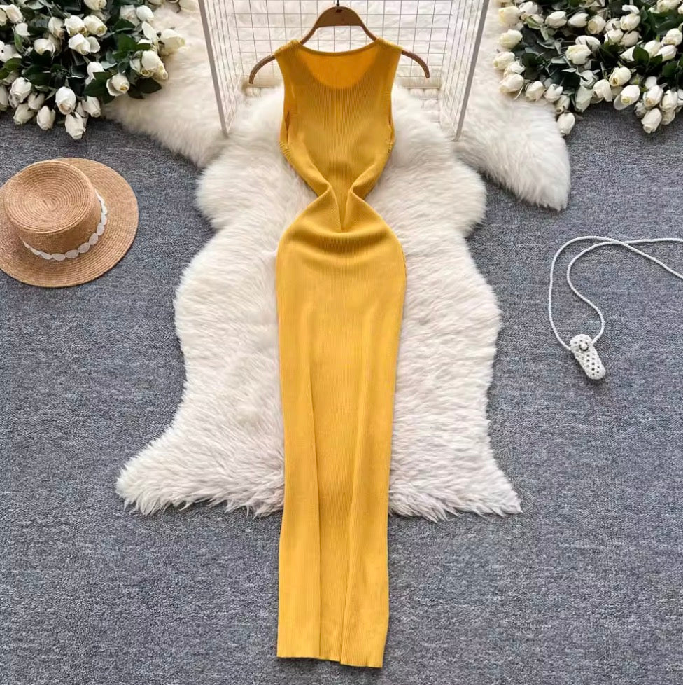 Premium Sleeveless Knotted Knit Dress