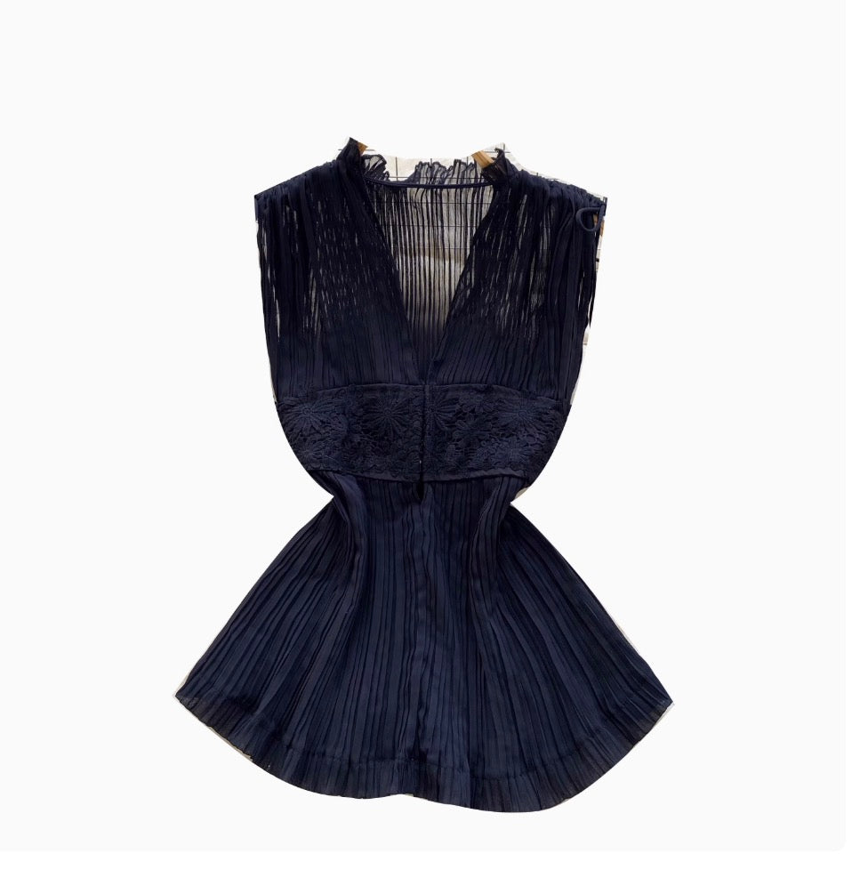 Korean Style V-neck Pleated Top