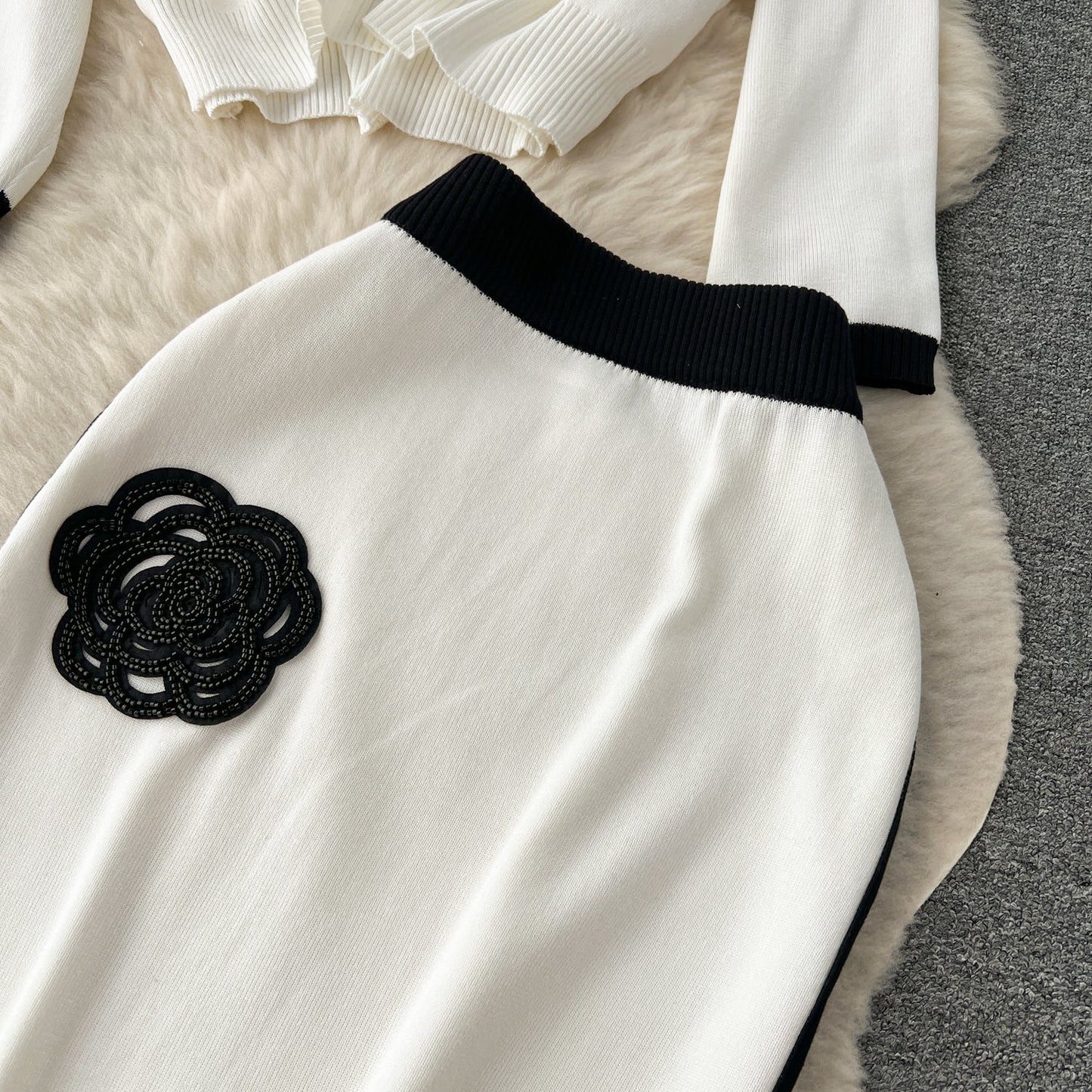 Round Collar Sweater&Skirt Knitted 2Pcs