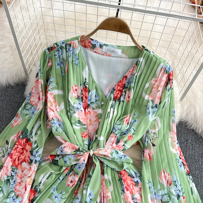 Neck Waist Print V-Neck Pleated Jumpsuit