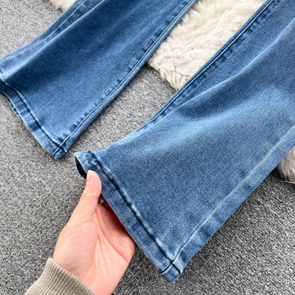Jeans im koreanischen Stil mit Pelzbesatz und ausgestelltem Bein
