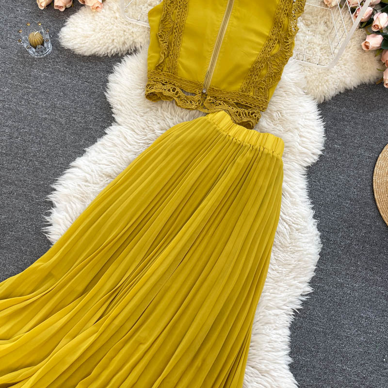 Lace Top&Pleated Chiffon Skirt 2Pcs Set
