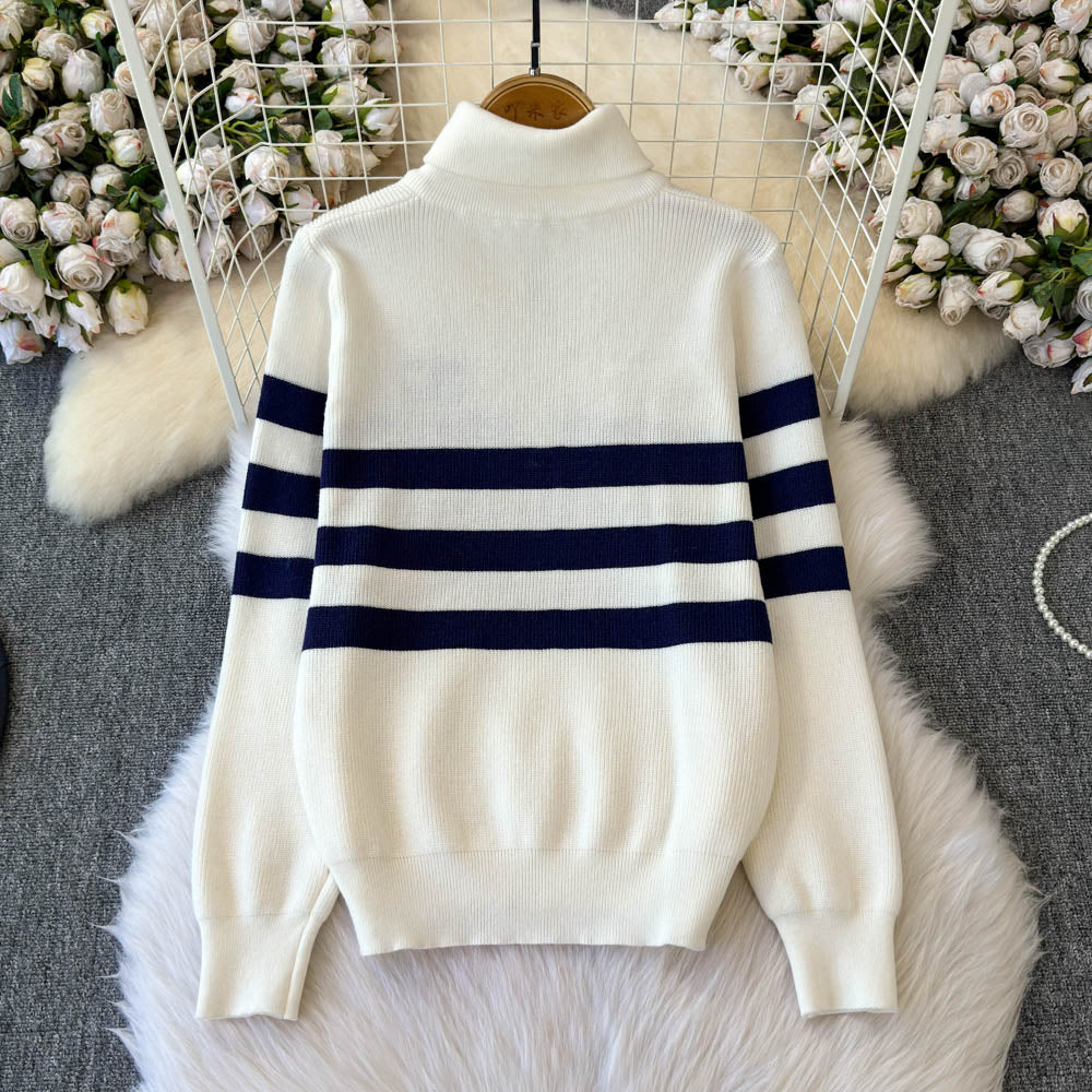 Lapeled Stripe Embroidered Pullover Knitwear