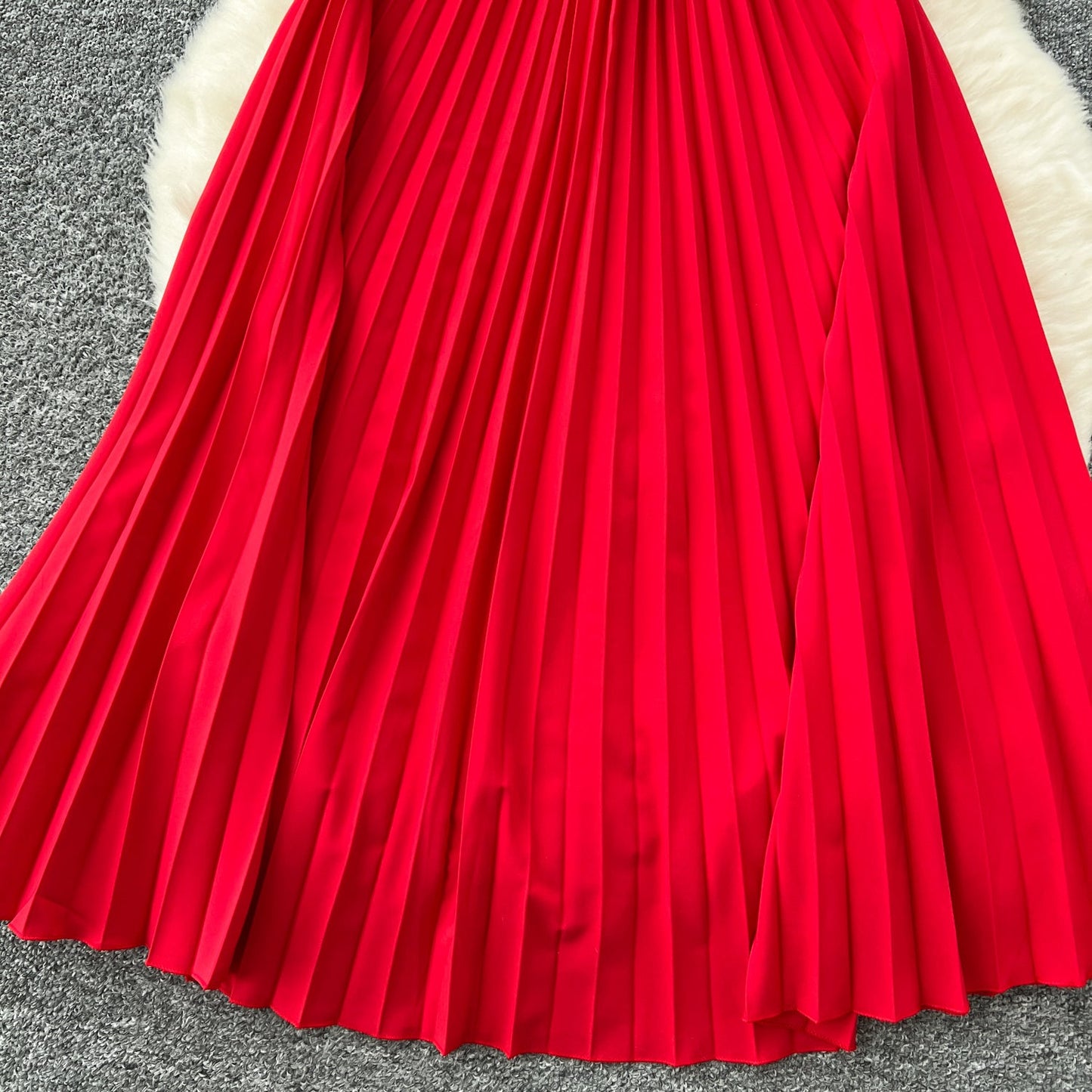 Lapeled Pleat Shirt Dress with Belt