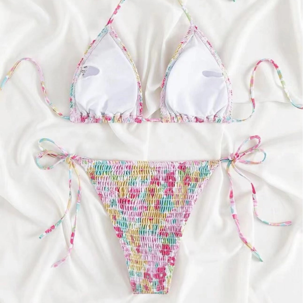 Triangle Packet Three-Point Strappy Bikini