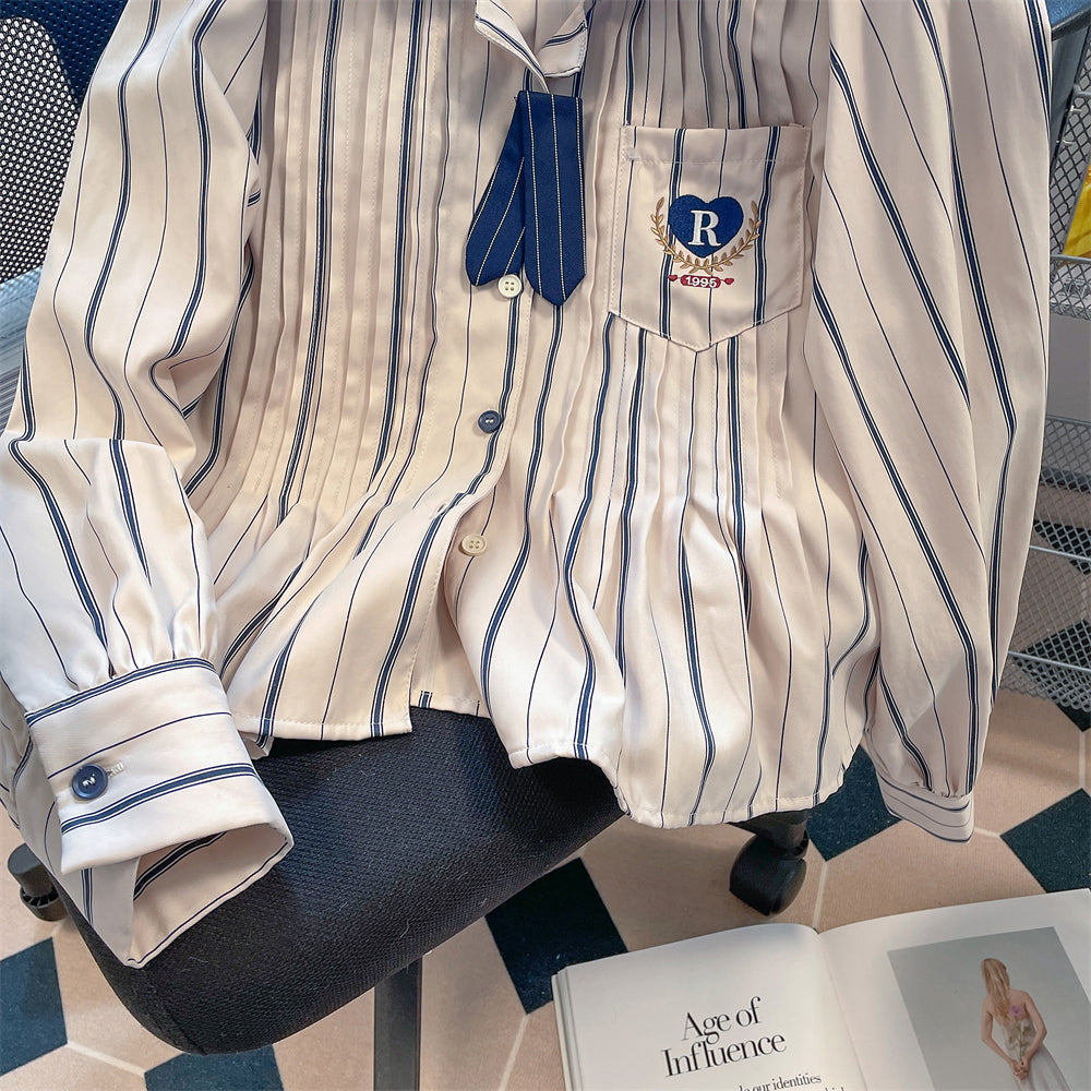 Chemise imprimée rayures col marine