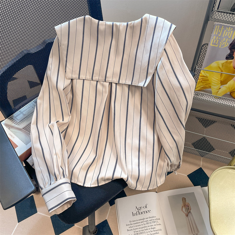 Chemise imprimée rayures col marine