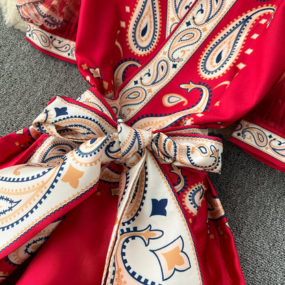 Courtly Floral Printed One-piece Dress
