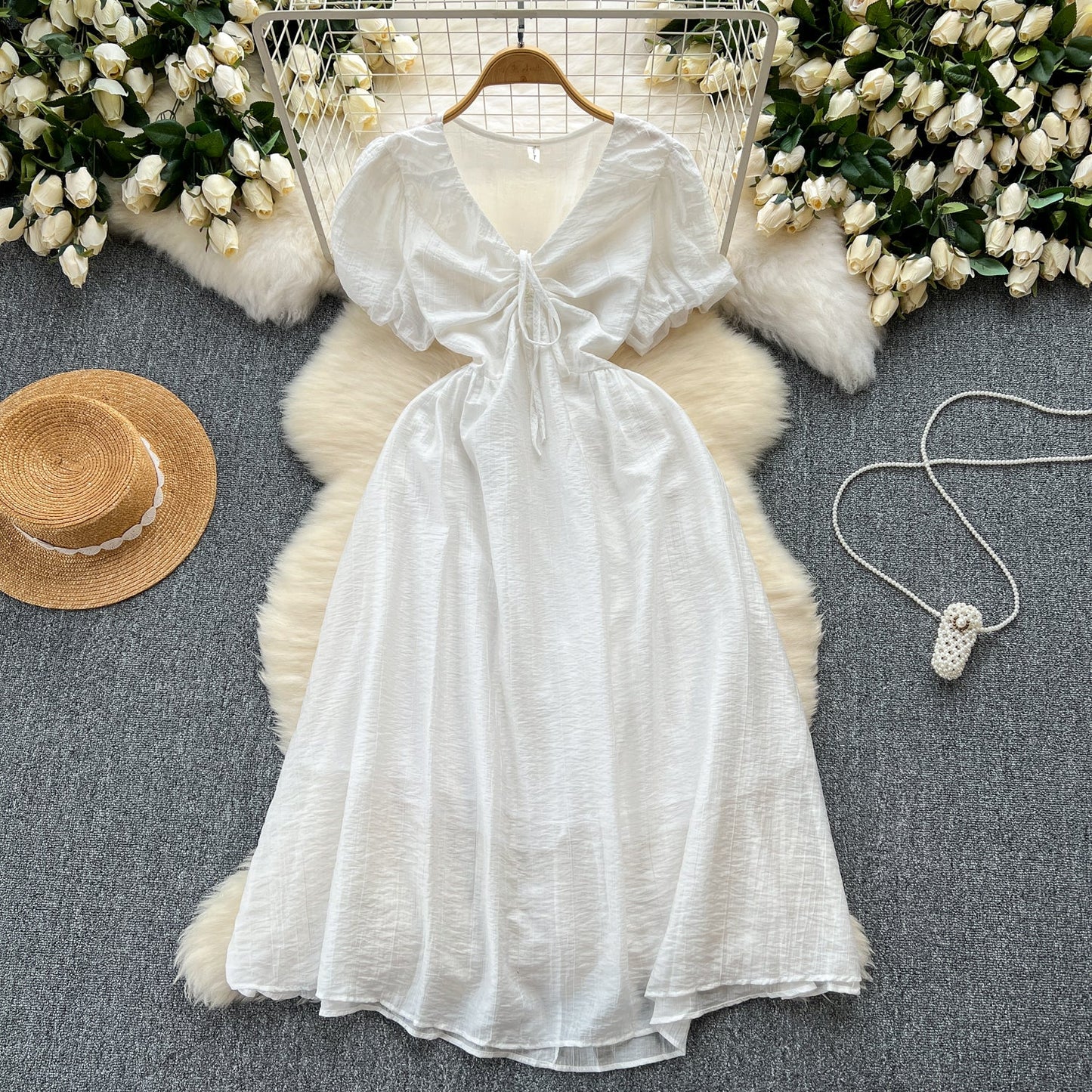 Robe en mousseline de soie à manches bouffantes et cordon de serrage Mori