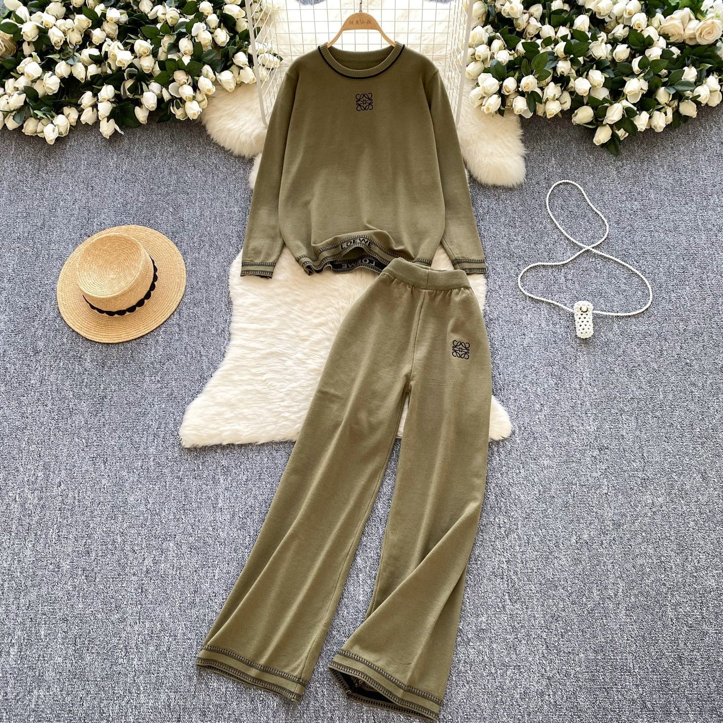 Women's Knit & Elastic Waist Trousers Set