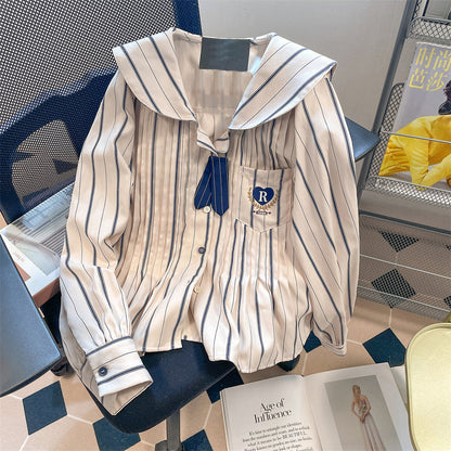 Chemise imprimée rayures col marine