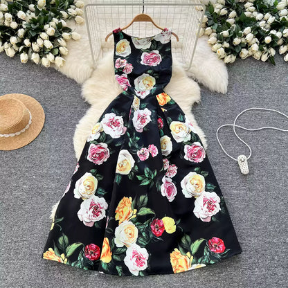 Ärmelloses Blumenkleid im Vintage-Stil