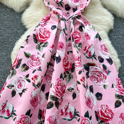 Ärmelloses Blumenkleid im Vintage-Stil
