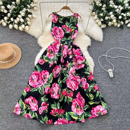 Ärmelloses Blumenkleid im Vintage-Stil