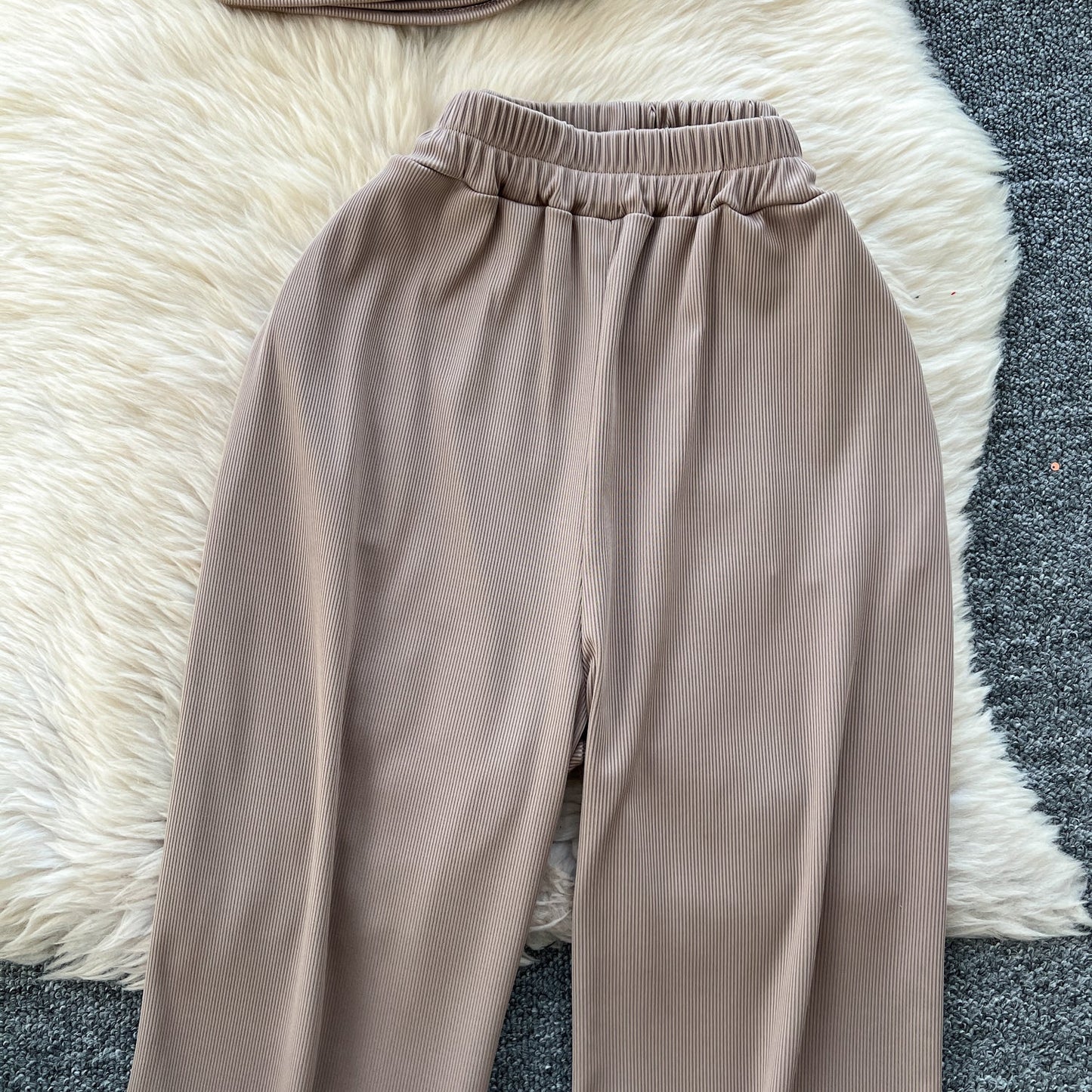 Sportswear Tank Top & Trousers 2Pcs