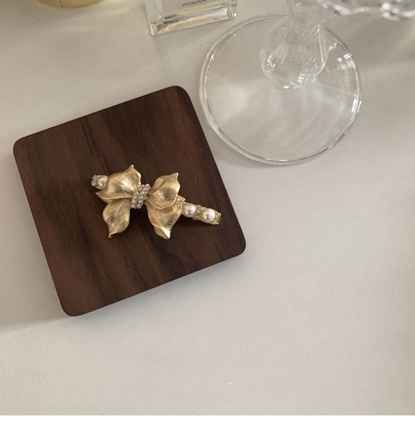Delicate Alloy pearl Bow Hairpin