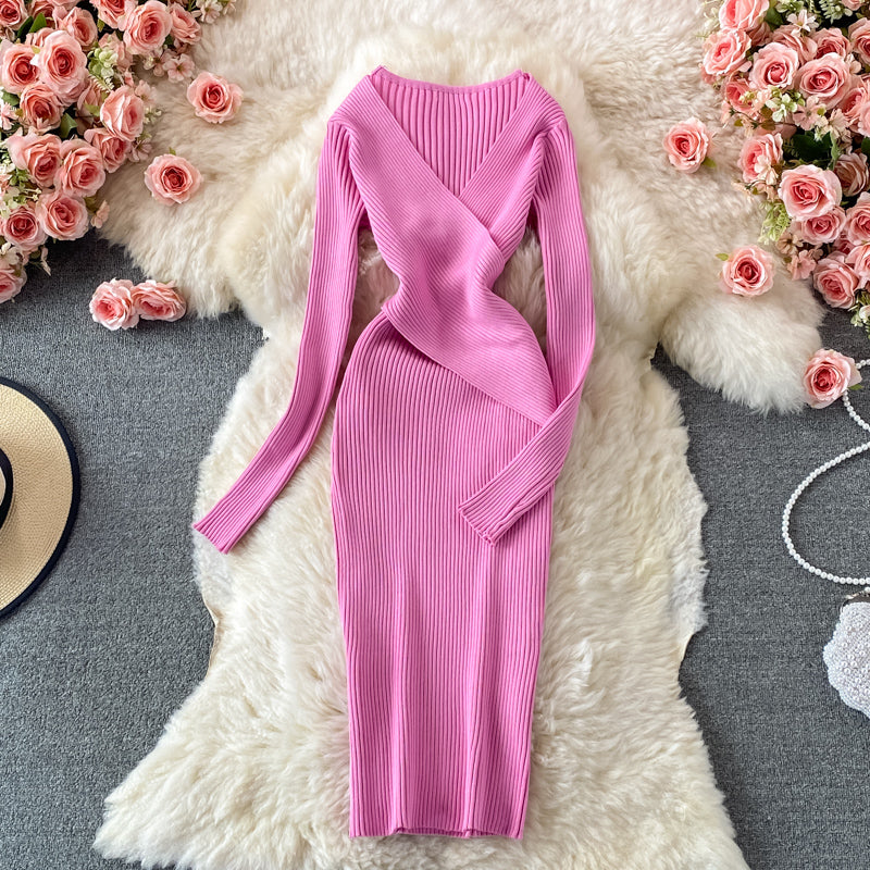 Body-Hugging V-Neck Knitted Gown