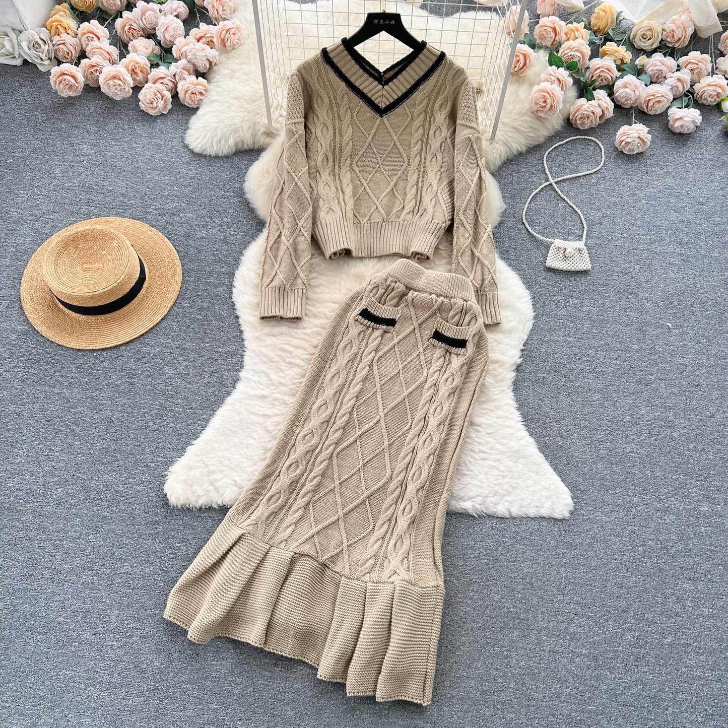 Twist-knitting Sweater&Fishtail Skirt 2Pcs