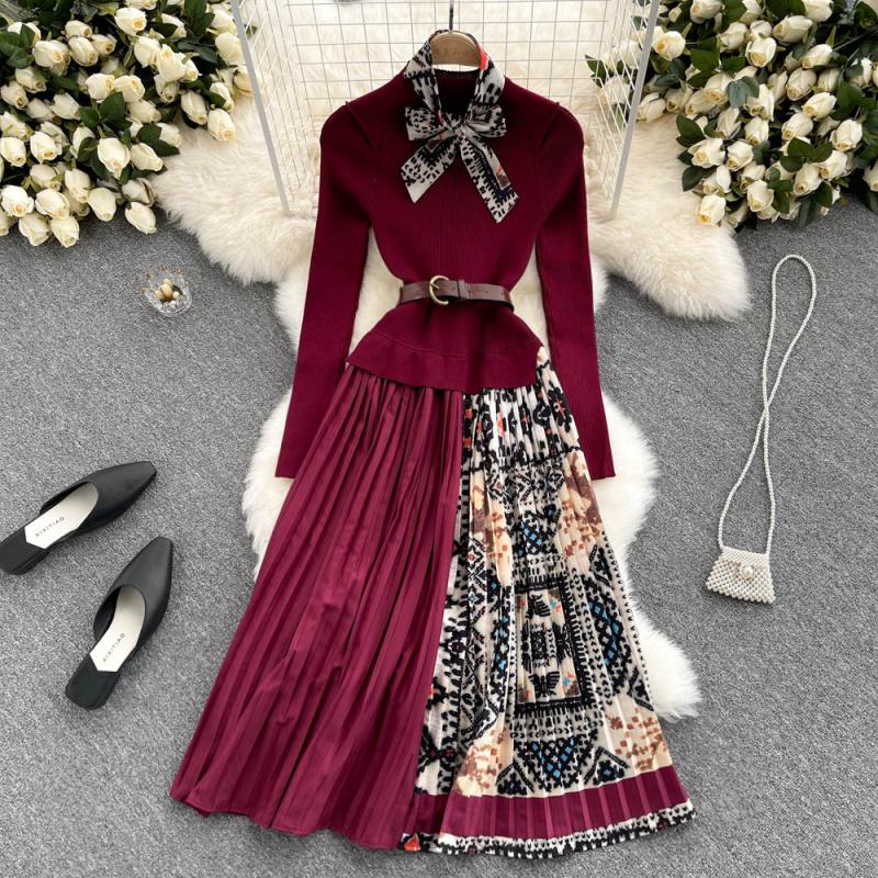 Knitted Long-sleeved Fake Two-piece Dress