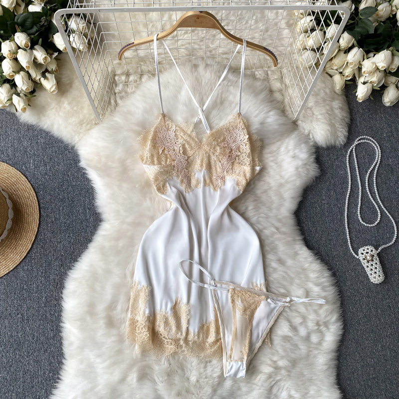 Robe nuisette sexy en dentelle à col en V