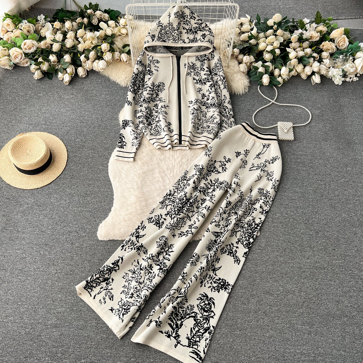Athleisure Print Hoodie & Sweatpants Set - 1